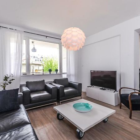 66 Apartment - Stylish Two Bedroom In Lozenets District By Flat Mаnager Sofia Esterno foto